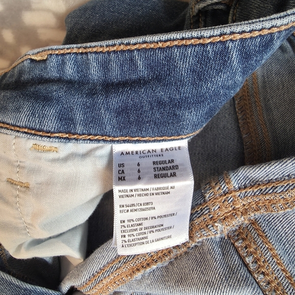 American Eagle Outfitters Women's Next Level Stretch Light Blue Jeggin Jeans - Picture 3 of 3